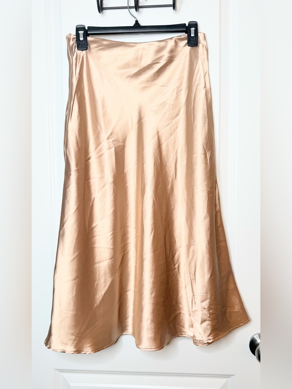 Alter’d State Satin Midi Skirt M Champagne Bias Cut Slip Skirt Made USA - Picture 5 of 7
